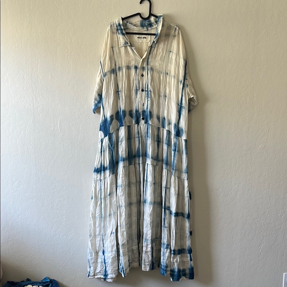 Blue and White Tie-Dye Maxi Dress